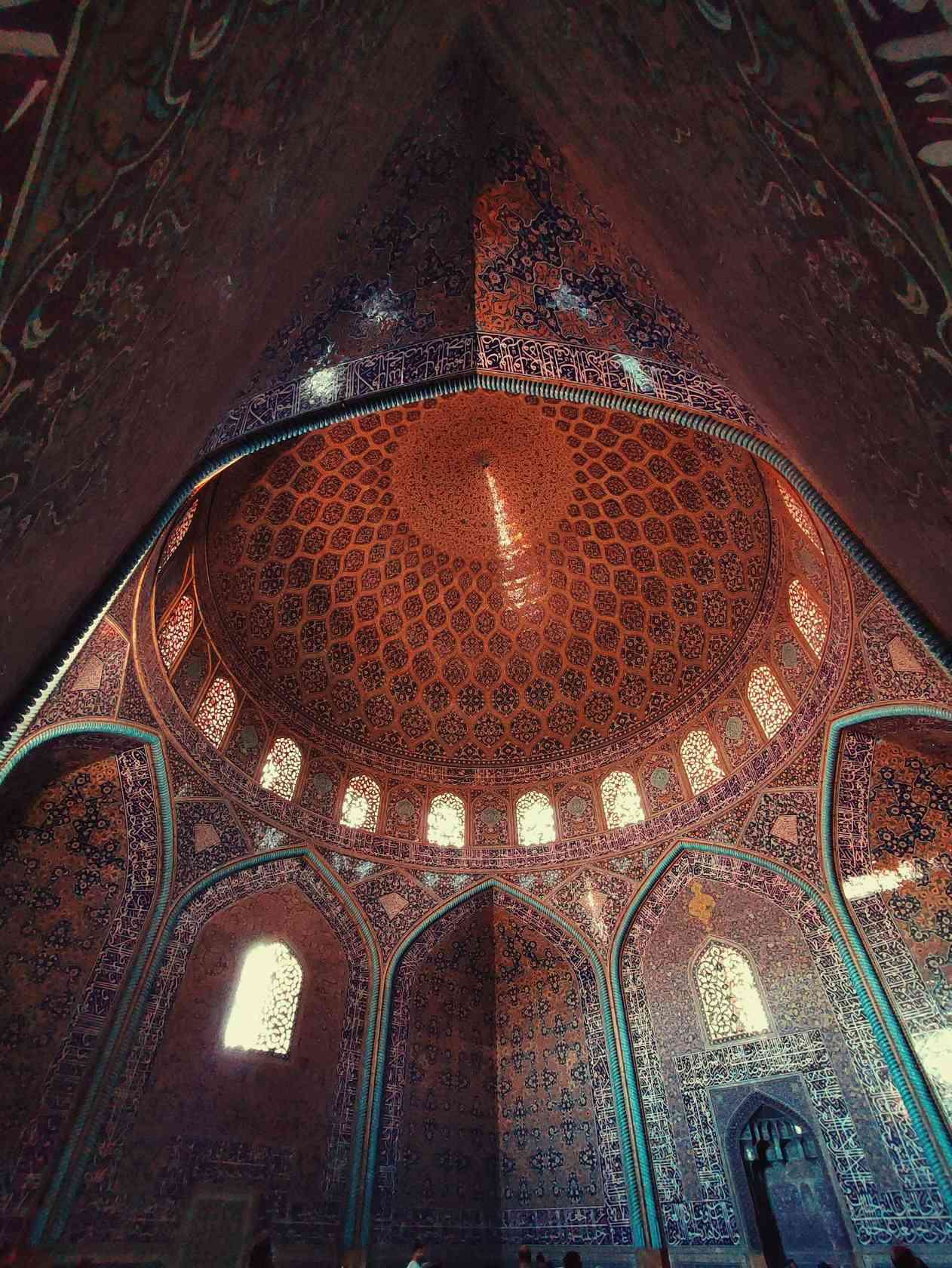 Naqsh-e Jahan Square, Isfahan